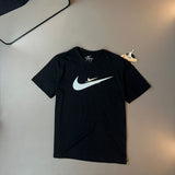 CAMISETA NIKE SPORTSWEAR JDI SWOOSH