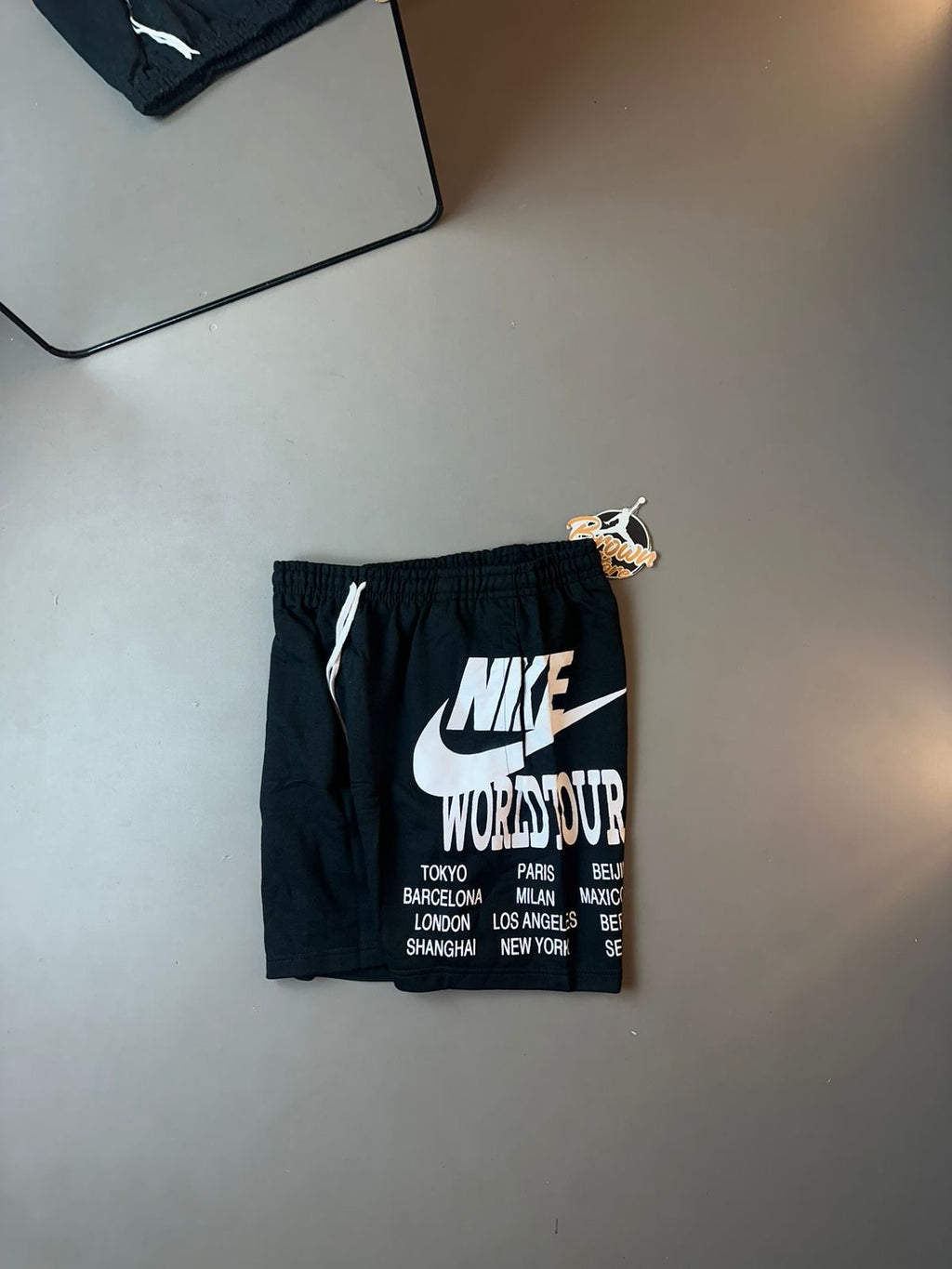 BERMA MOLETOM NIKE WORLDTOUR - PRETA