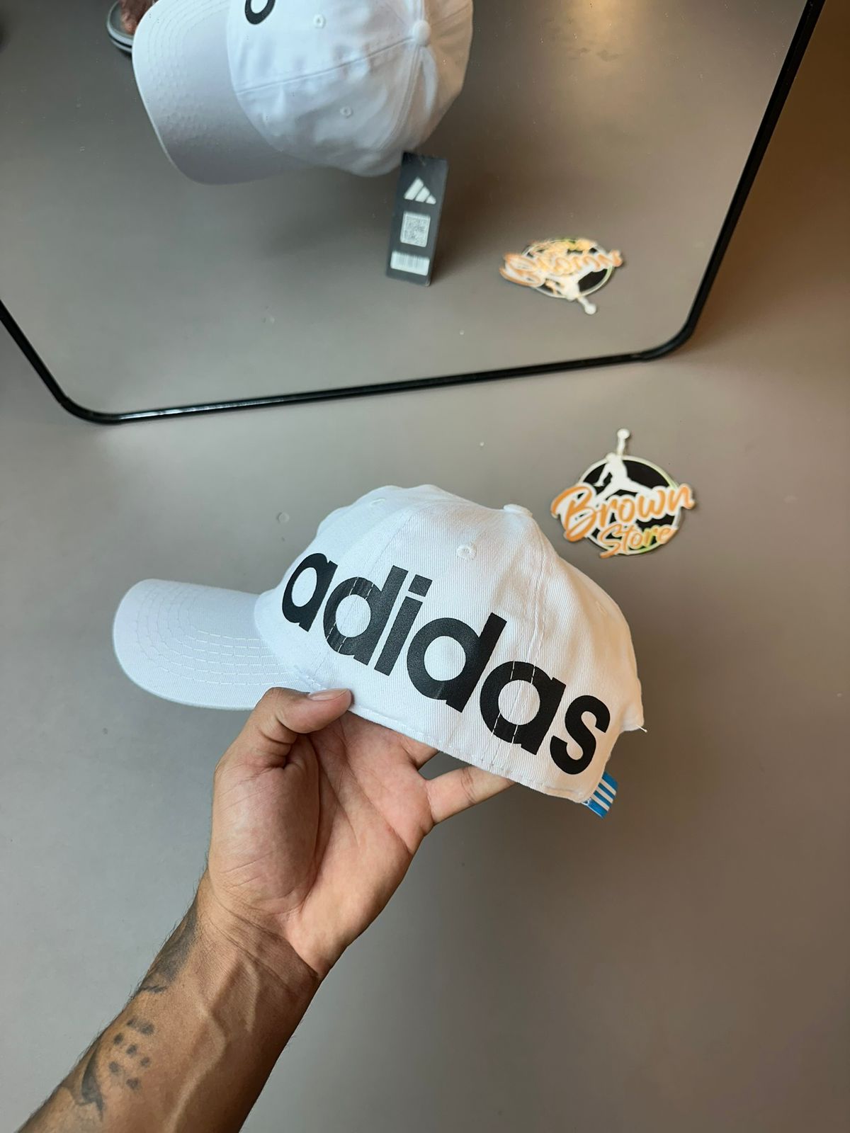 BONÉ ADIDAS LETREIRO B