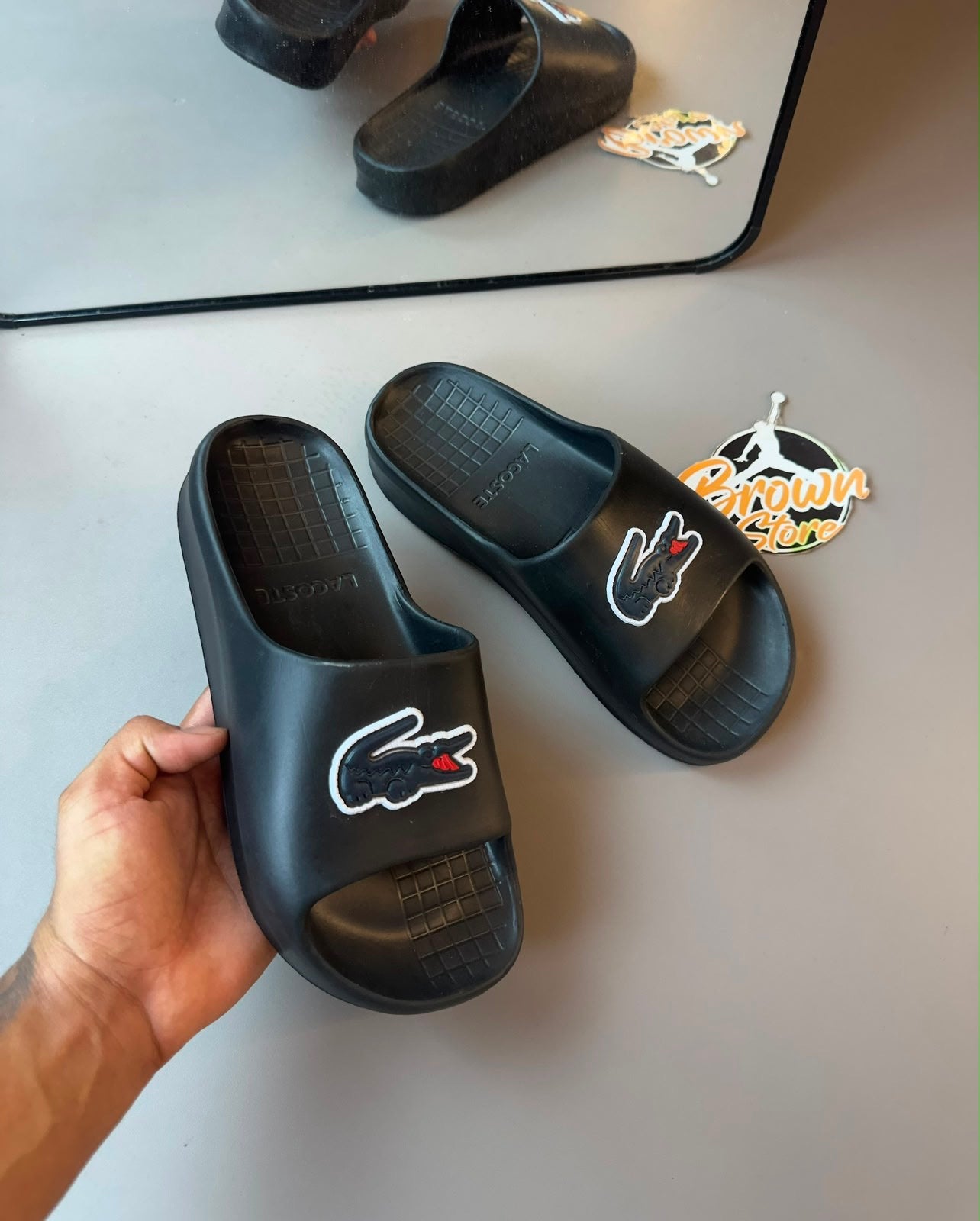 CHINELO LACOSTE