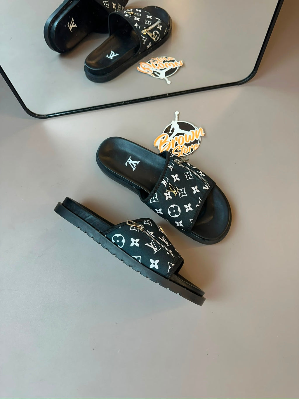 CHINELO LV SLIDE