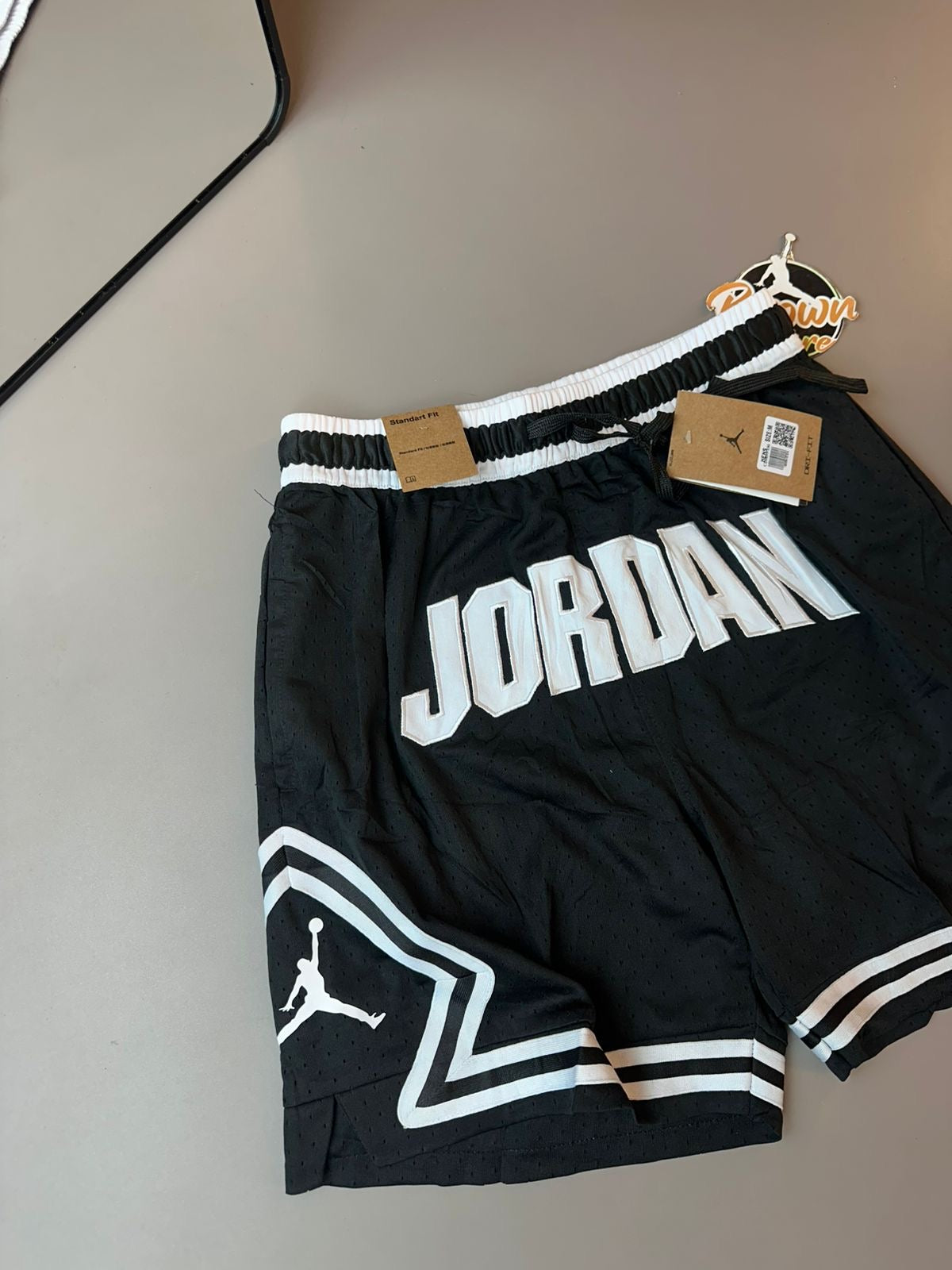 BERMA JUMP JORDAN SPORTSWEAR